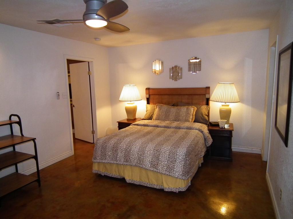 Raz Inn Central Phoenix Bagian luar foto